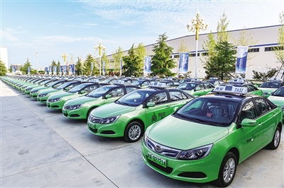 鏗鏘前行啟新程 西安出租汽車(chē)行業(yè)加速駛向智慧時(shí)代